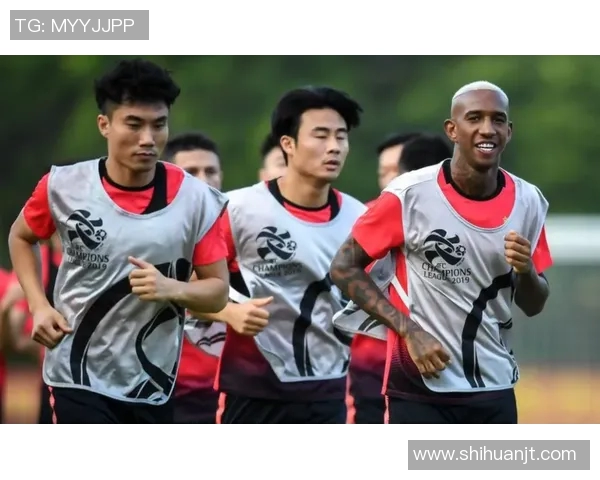 东方队与恒大激战正酣谁能在这场巅峰对决中笑到最后 东方队与恒大激战正酣谁能在这场巅峰对决中笑到最后